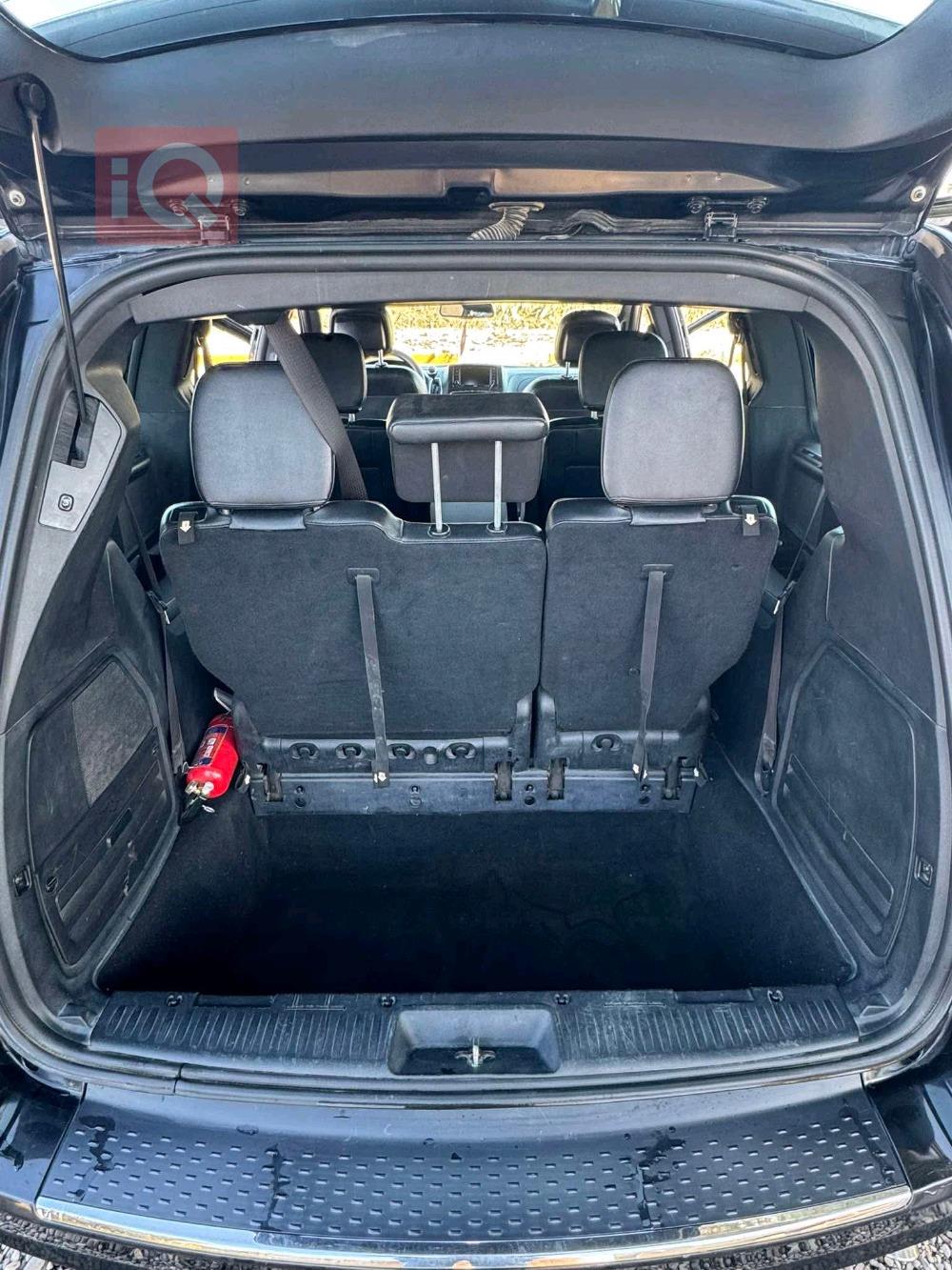 دودج جراند كارافان